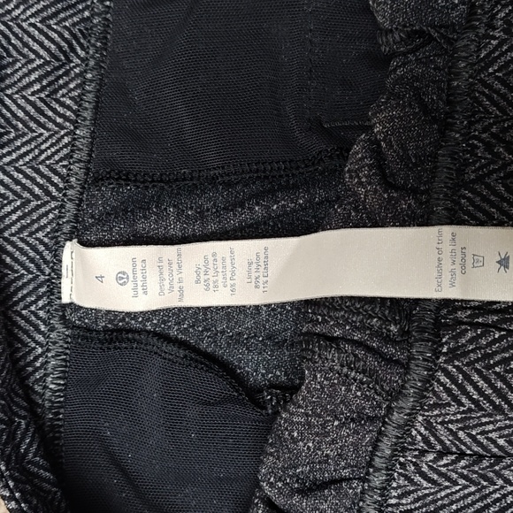 Lululemon joggers - Picture 2 of 3